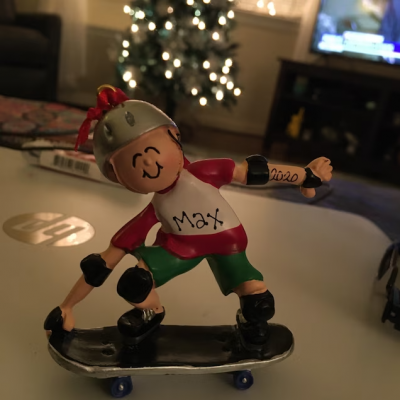 4 - Skateboard Gifts Store